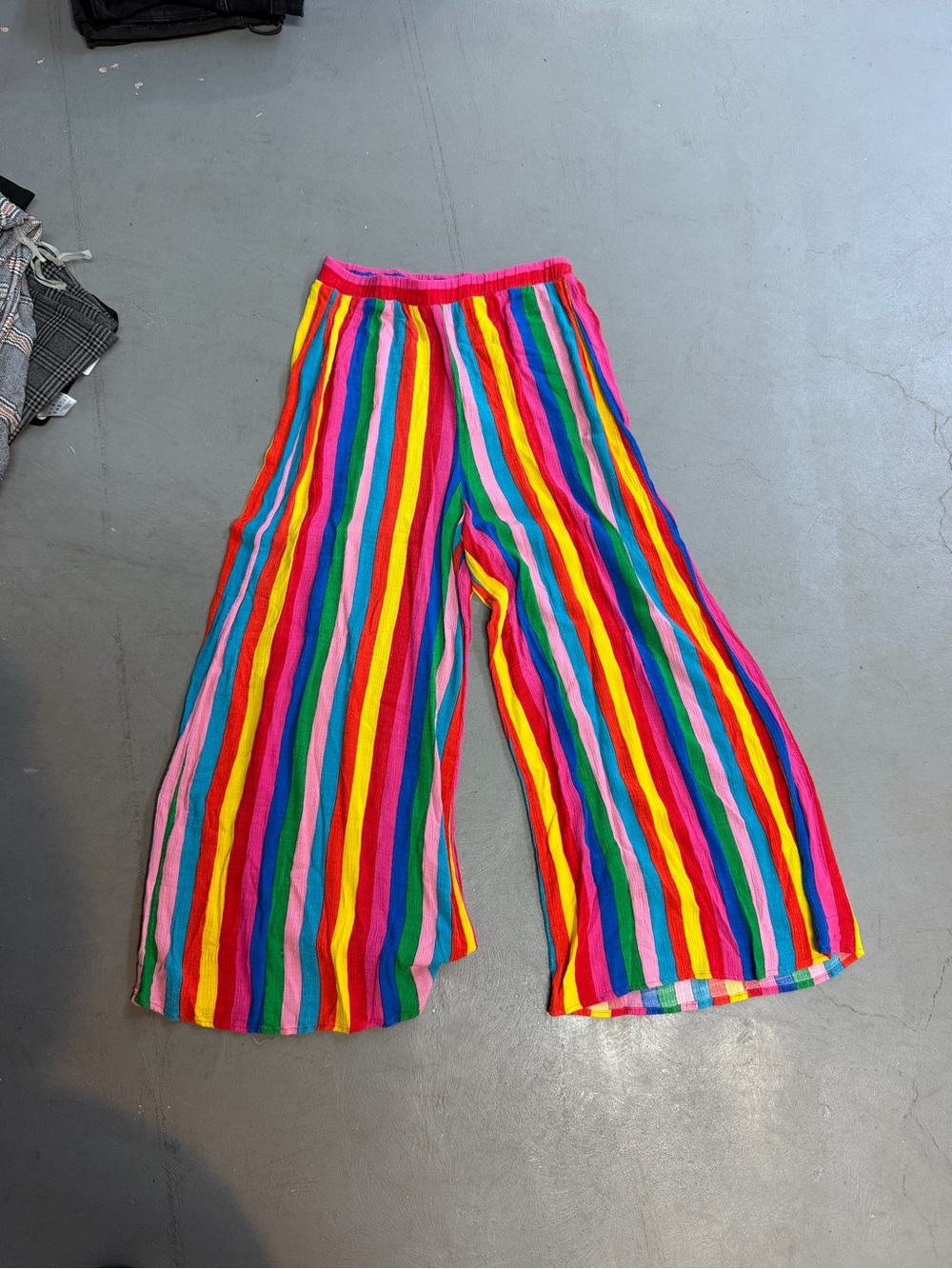 Show Me Your MuMu Bright Rainbow Stripe Wide-Leg Capris